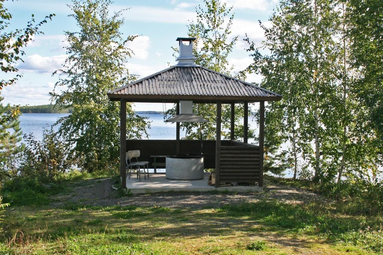 Отели типа «постель и завтрак» Paksuniemen Majatalo Rääkkylä-33